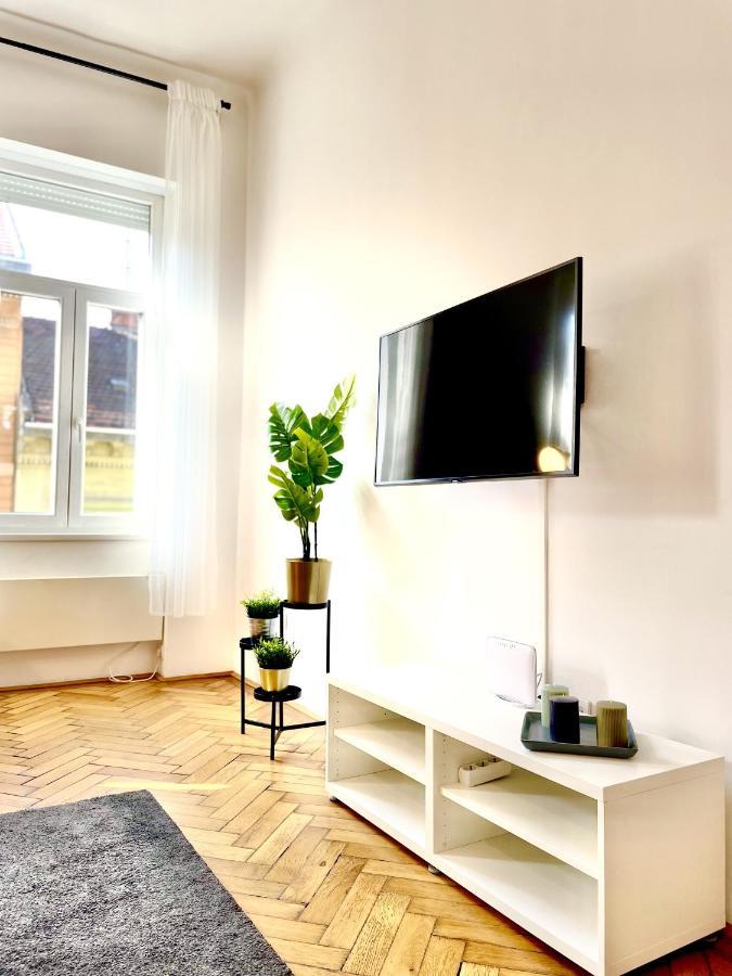 Eotvos 25 Apartment ブダペスト エクステリア 写真